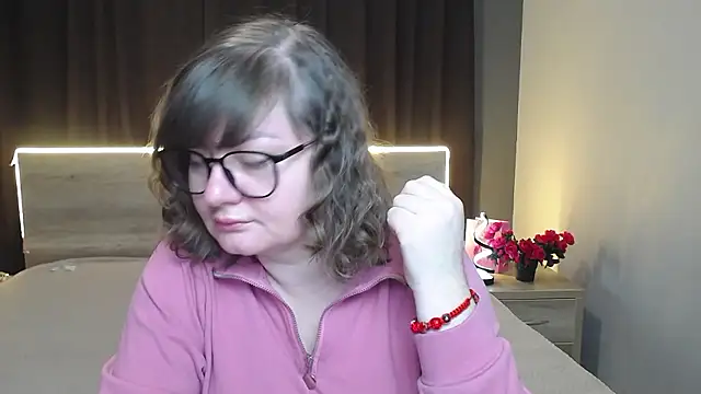 ZannaDreil online show from 01.12.26