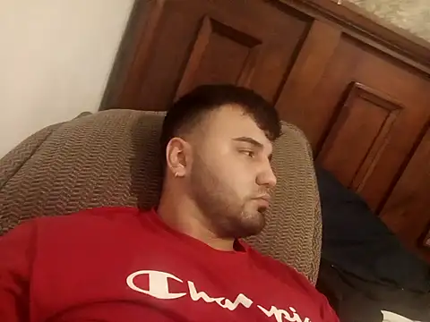 Snapshot of SINUECASTILLO chatting on 12.05.24 SINUECASTILLO online show from 12.05.24