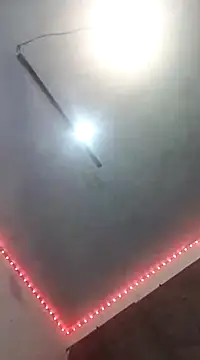 Snapshot of SINUECASTILLO chatting on 12.10.24 SINUECASTILLO online show from 12.10.24