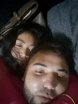 Snapshot of SINUECASTILLO chatting on 10.11.25 SINUECASTILLO online show from 10.11.25