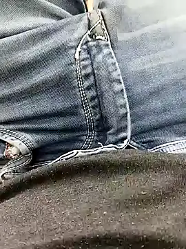 Snapshot of Sumitlive24MBD chatting on 12.24.24 Sumitlive24MBD online show from 12.24.24