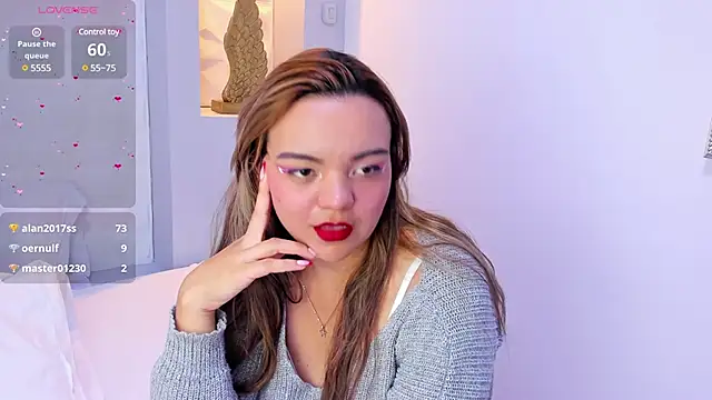 EmilyRouss  online show from 01.22.25