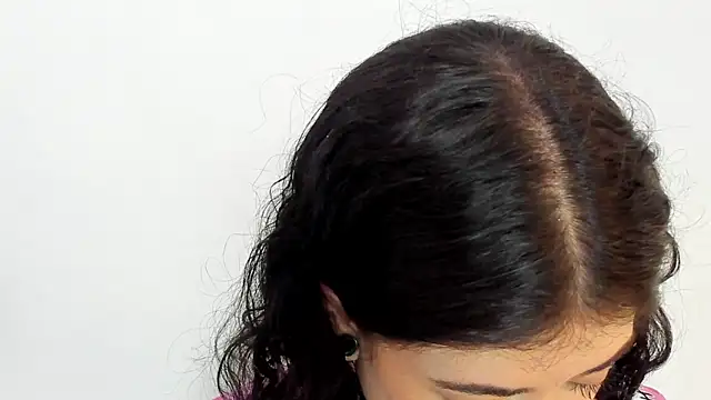 melody suarez online show from 12.27.24