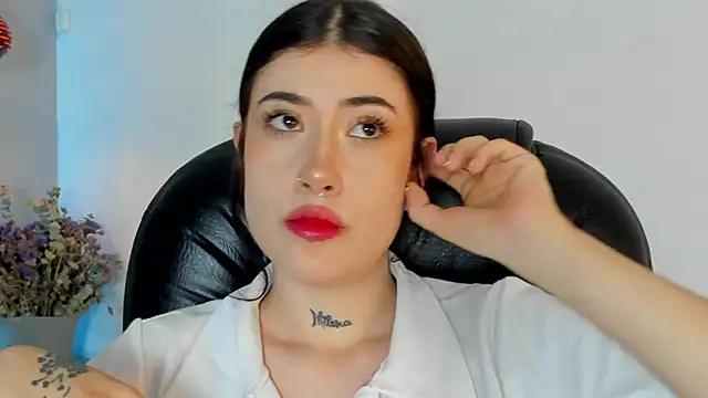 melody suarez online show from 01.07.25