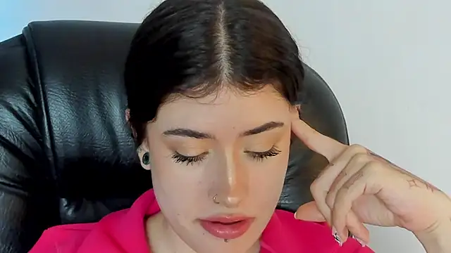 melody suarez online show from 01.10.25