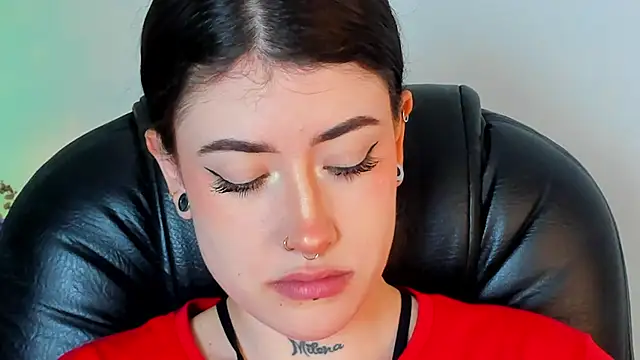 melody suarez online show from 01.29.25