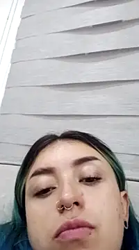 Snapshot of turolita_ chatting on 02.04.25 turolita online show from 02.04.25