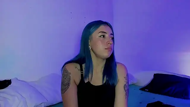 Snapshot of turolita_ chatting on 03.15.25 turolita online show from 03.15.25