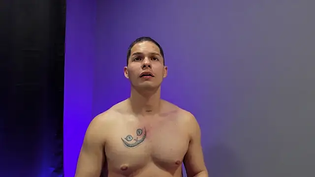 dominick crawford01 online show from 03.05.25