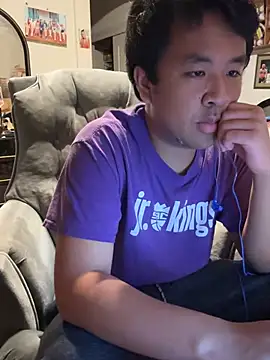 bigasianloads25 online show from 01.15.25