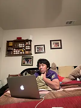 bigasianloads25 online show from 03.22.25
