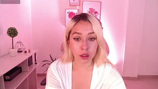 Snapshot of Dahlia__espresso chatting on 01.23.25 Dahlia  espresso online show from 01.23.25