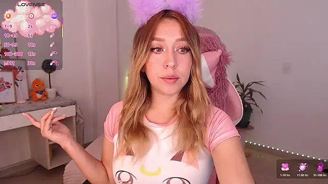 Dahlia  espresso online show from 11.18.25