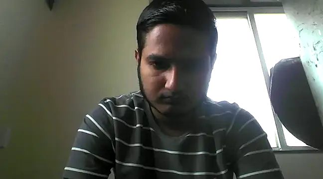 Snapshot of Jonrobinso chatting on 12.04.24 Jonrobinso online show from 12.04.24