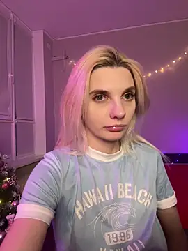 LoveLuna  online show from 01.02.25