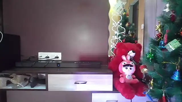 Magical Eyes09 online show from 12.27.24