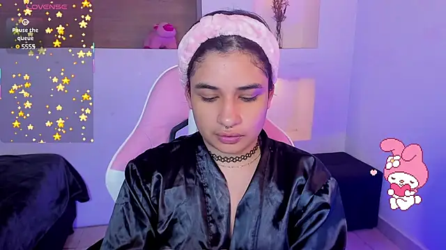 BonnieTaylor0 online show from 03.17.25