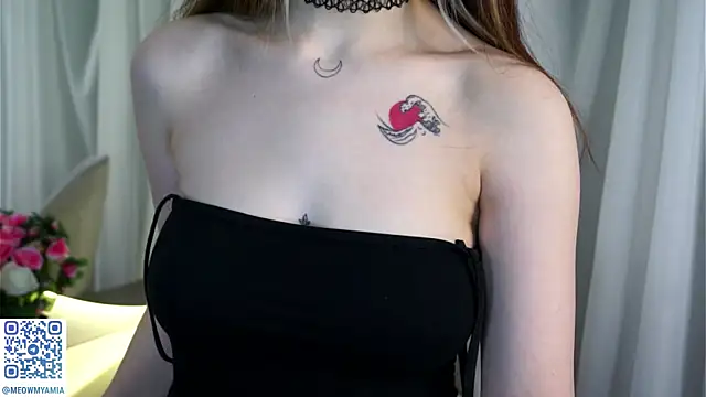 EvelyynLopez online show from 12.29.24