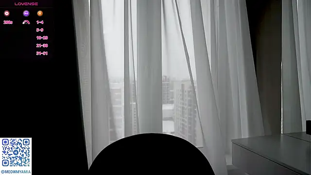 EvelyynLopez online show from 01.20.25