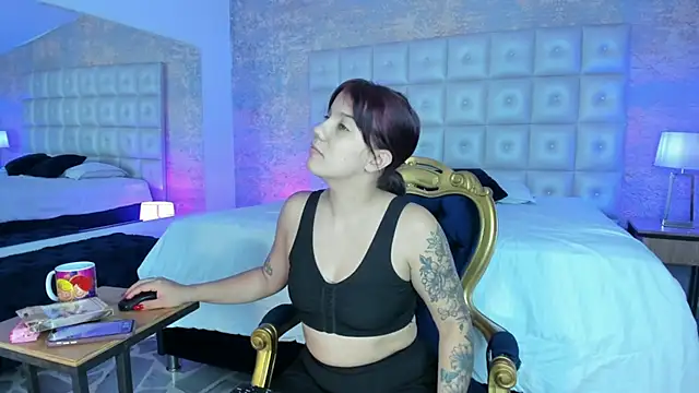 MelaniieRoux online show from 09.19.25