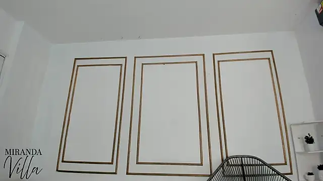 Snapshot of miranda_villa chatting on 09.18.25 miranda villa online show from 09.18.25