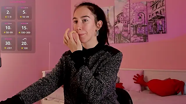 Snapshot of Belle_Via chatting on 09.19.25 Belle Via online show from 09.19.25