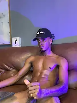 AaronCruz  online show from 02.15.25