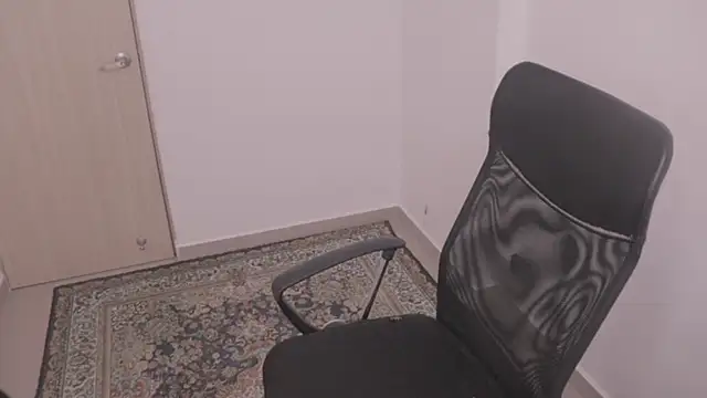 Snapshot of Tony_Hoffa chatting on 10.26.25 Tony Hoffa online show from 10.26.25