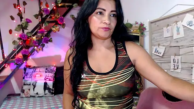 luna sky83 online show from 02.03.26