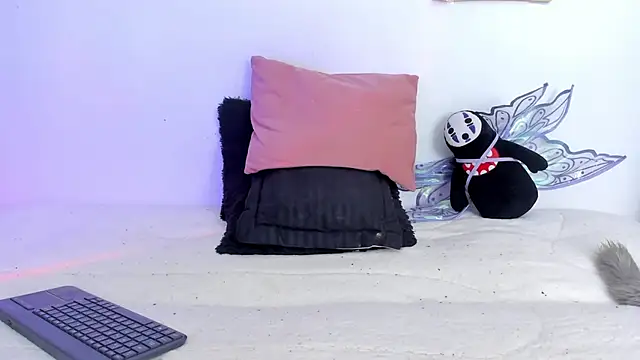 AlyRoses online show from 01.24.25