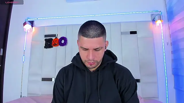 Jacoob19  online show from 10.19.25