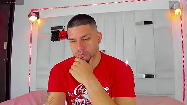 Jacoob19  online show from 10.21.25