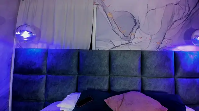 LottiCarter online show from 09.30.25