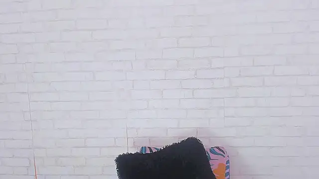 Tiffany mendez online show from 12.28.24