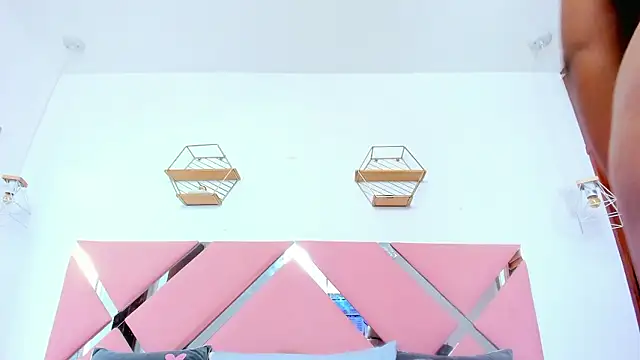 nahomygrey  online show from 02.08.26