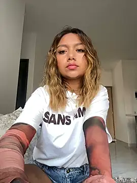 amanda-medrano1 online show from 01.31.25