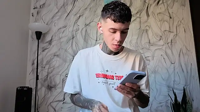 Saturno v online show from 02.05.26