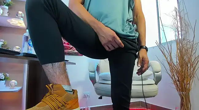 alessandro wye online show from 02.23.25