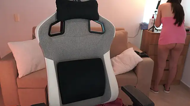 anyacutex online show from 02.14.26