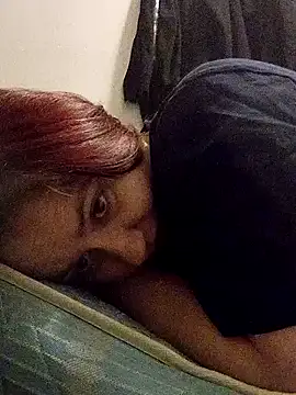 Snapshot of lilbishmiss chatting on 01.27.25 lilbishmiss online show from 01.27.25