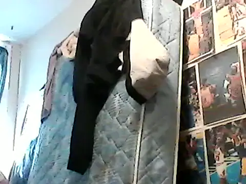 Snapshot of lilbishmiss chatting on 03.01.25 lilbishmiss online show from 03.01.25