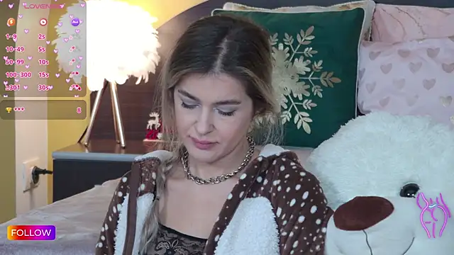 Sarah-Hart online show from 12.14.24
