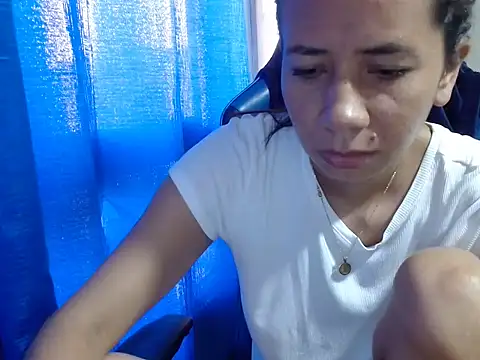 Snapshot of Erotic_latina chatting on 03.16.25 Erotic latina online show from 03.16.25
