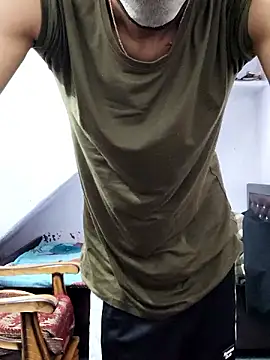 Snapshot of Habibi_big_b chatting on 12.02.24 Habibi big b online show from 12.02.24