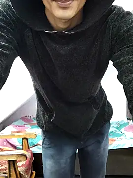 Snapshot of Habibi_big_b chatting on 01.01.25 Habibi big b online show from 01.01.25