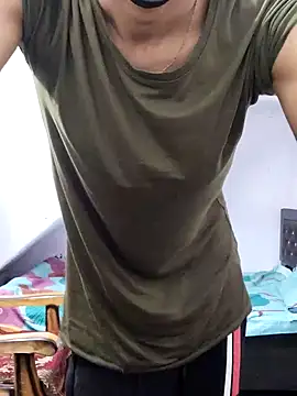 Snapshot of Habibi_big_b chatting on 01.01.25 Habibi big b online show from 01.01.25