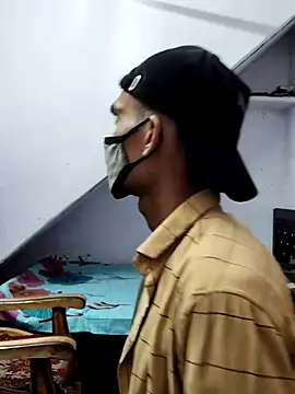 Snapshot of Habibi_big_b chatting on 01.09.25 Habibi big b online show from 01.09.25