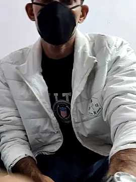 Snapshot of Habibi_big_b chatting on 02.09.25 Habibi big b online show from 02.09.25