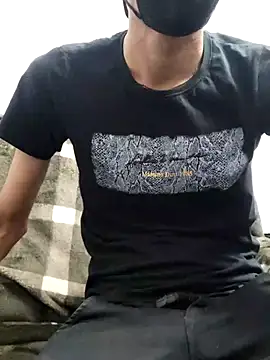 Snapshot of Habibi_big_b chatting on 02.23.25 Habibi big b online show from 02.23.25