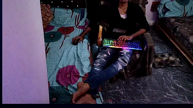 Snapshot of Habibi_big_b chatting on 09.17.25 Habibi big b online show from 09.17.25